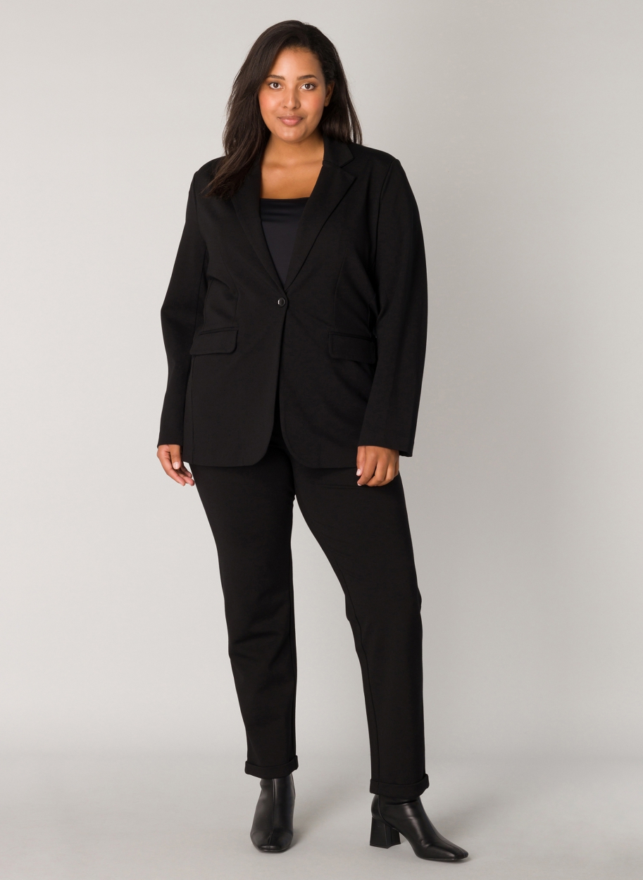 czarna marynarka plus size