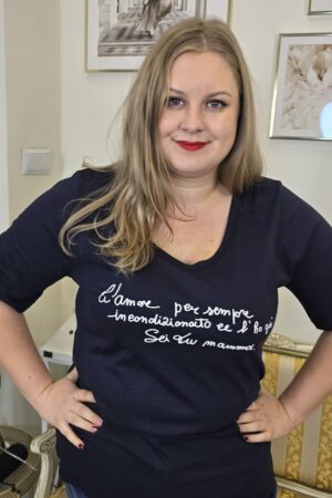 DAMSKI GRANATOWY T-SHIRT PLUS SIZE marki SOPHIA CURVY