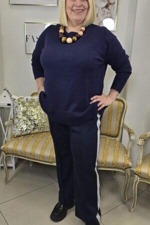 DAMSKIE SPODNIE NA GUMIE Z PRZESZYCIEM NA NOGAWKACH I LAMPASEM