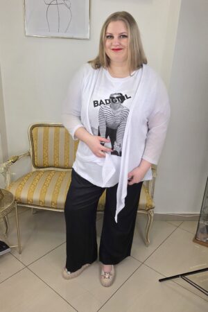 BAWEŁNIANY DAMSKI T-SHIRT PLUS SIZE z modną aplikacją