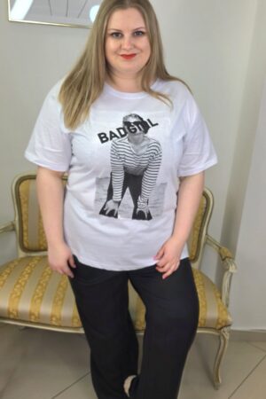 BAWEŁNIANY DAMSKI T-SHIRT PLUS SIZE z modną aplikacją